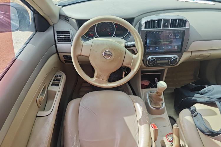 Used Nissan Sylphy 2012 Classic 1.6XE Manual Comfort Edition Steering Wheel