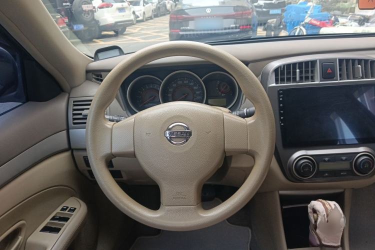 Used Nissan Sylphy 2012 Classic 1.6XE Automatic Comfort Edition Steering Wheel