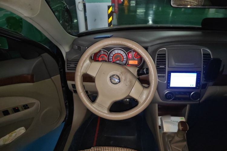 Used Nissan Sylphy 2012 Classic 1.6XE Manual Comfort Edition Steering Wheel