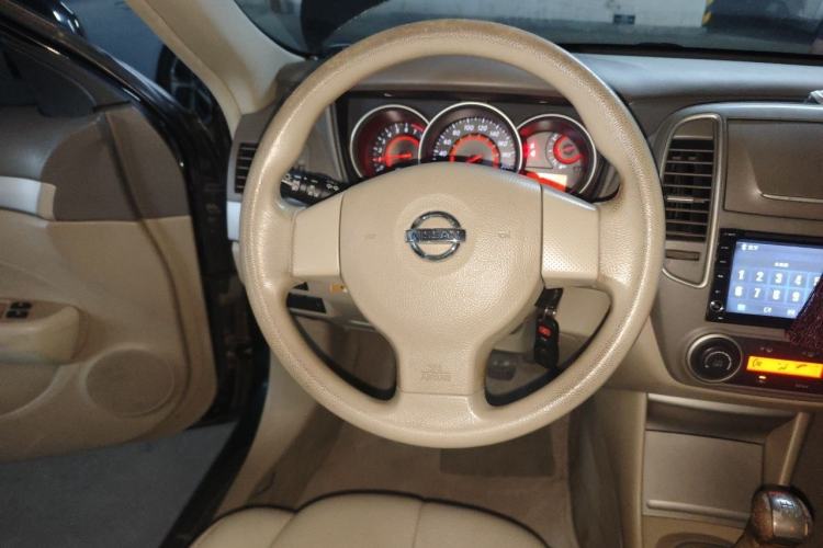 Used Nissan Sylphy 2012 Classic 1.6XE Manual Comfort Edition Steering Wheel