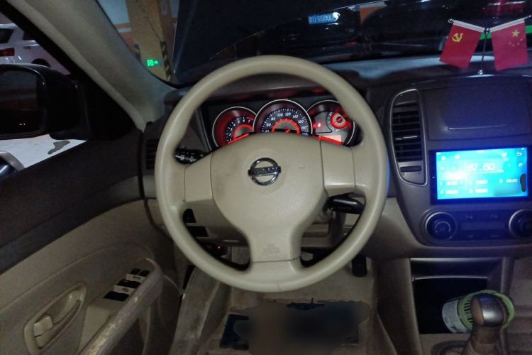Used Nissan Sylphy 2012 Classic 1.6XE Manual Comfort Edition Steering Wheel
