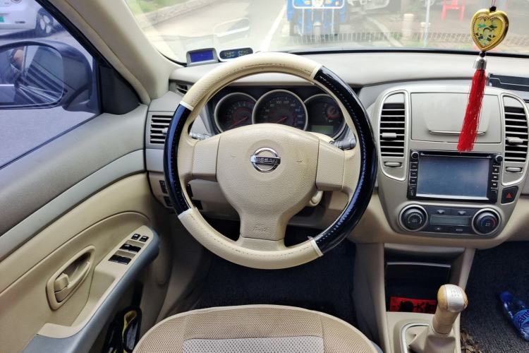 Used Nissan Sylphy 2012 Classic 1.6XE Manual Comfort Edition Steering Wheel