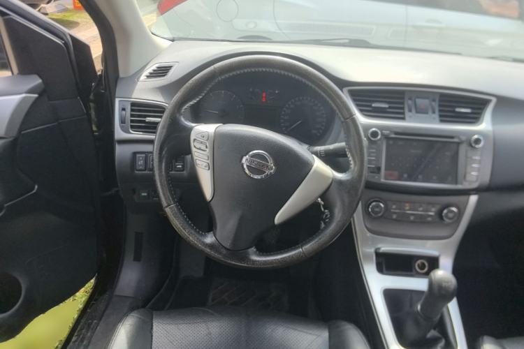 Used Nissan Sylphy 2012 1.6 XL Manual Luxury Edition Steering Wheel