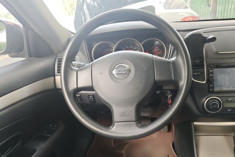 Used Nissan Sylphy 2012 Classic 1.6XE Manual Comfort Edition Steering Wheel
