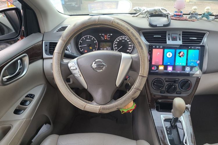 Used Nissan Sylphy 2012 1.6 XL CVT Luxury Edition Steering Wheel