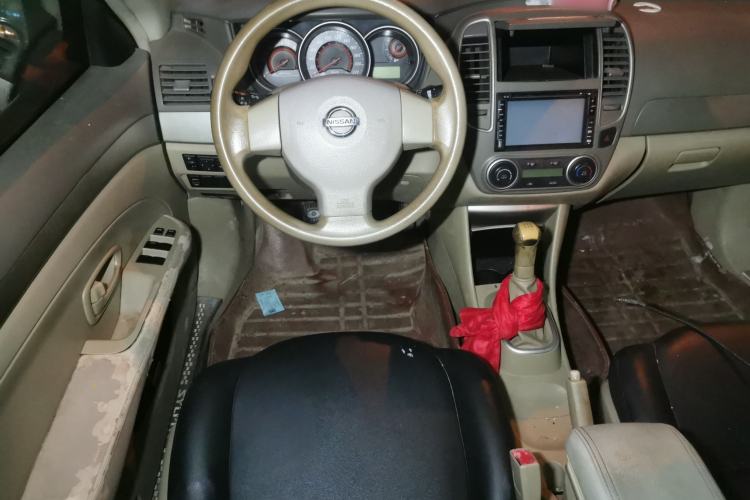 Used Nissan Sylphy 2012 Classic 1.6XE Manual Comfort Edition Steering Wheel