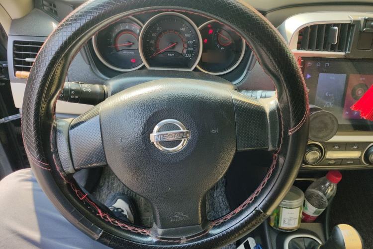 Used Nissan Sylphy 2012 Classic 1.6XE Manual Comfort Edition Steering Wheel