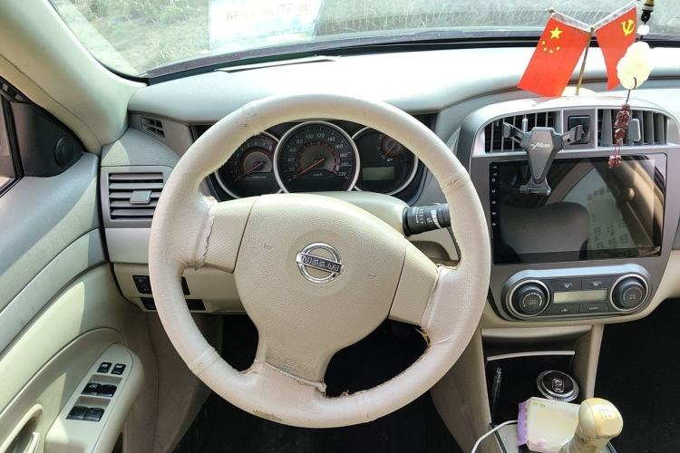 Used Nissan Sylphy 2012 Classic 1.6XL Manual Luxury Edition Steering Wheel