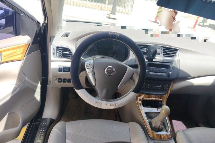 Used Nissan Sylphy 2012 1.6 XL Manual Luxury Edition Steering Wheel