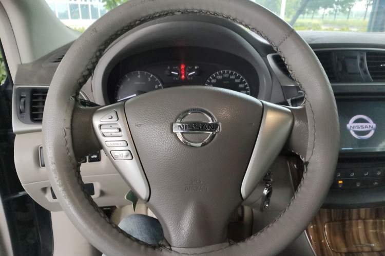 Used Nissan Sylphy 2012 1.6 XL Manual Luxury Edition Steering Wheel