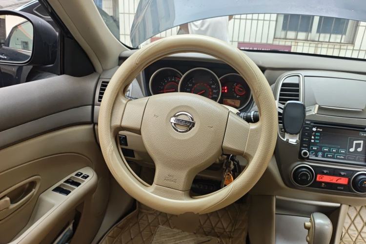 Used Nissan Sylphy 2012 Classic 1.6 XL Automatic Luxury Edition Steering Wheel