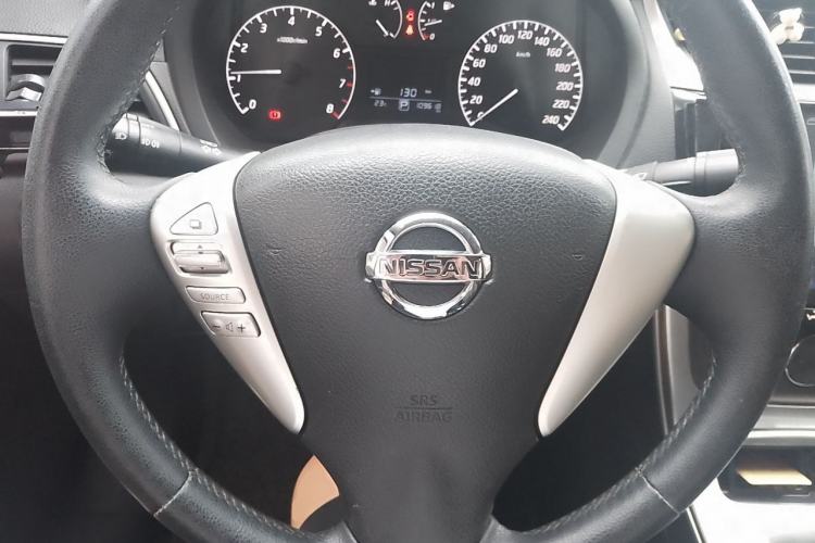 Used Nissan Sylphy 2012 1.6 XL CVT Luxury Edition Steering Wheel