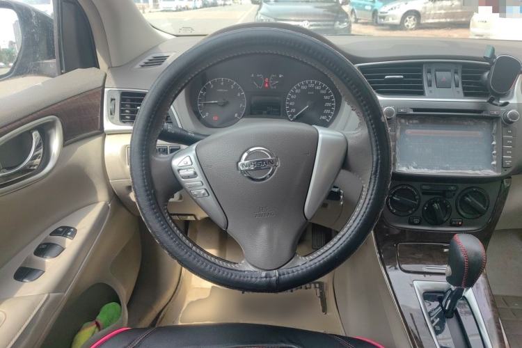 Used Nissan Sylphy 2012 1.6 XL CVT Luxury Edition Steering Wheel