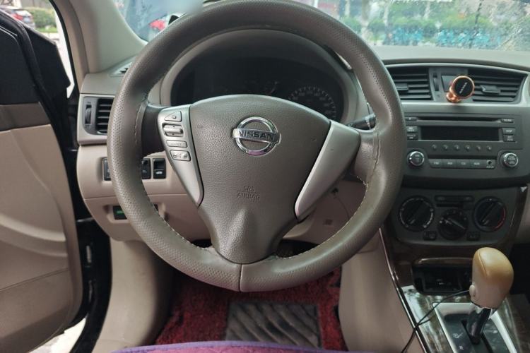 Used Nissan Sylphy 2012 1.6 XL CVT Luxury Edition Steering Wheel
