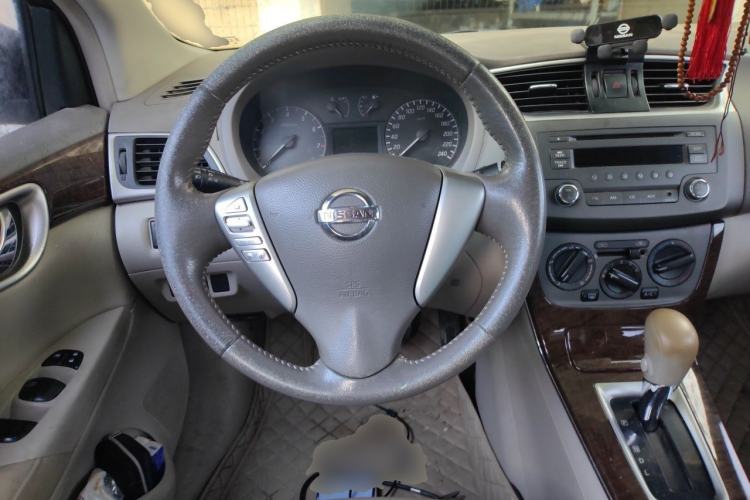 Used Nissan Sylphy 2012 1.6 XL CVT Luxury Edition Steering Wheel