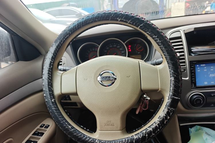 Used Nissan Sylphy 2012 Classic 1.6XL Manual Luxury Edition Steering Wheel