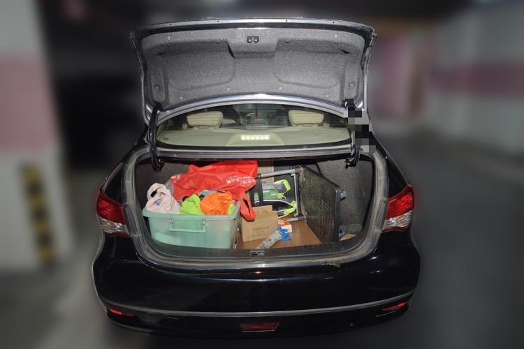 Used Nissan Sylphy 2012 Classic 1.6XE Manual Comfort Edition Trunk