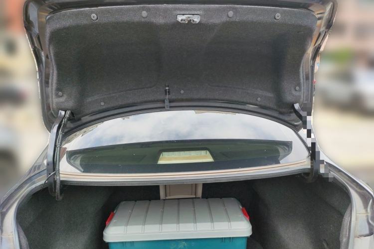 Used Nissan Sylphy 2012 1.8XL CVT Luxury Edition Trunk