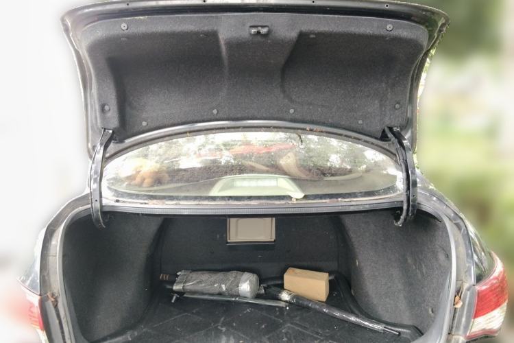 Used Nissan Sylphy 2012 1.6XE CVT Comfort Edition Trunk