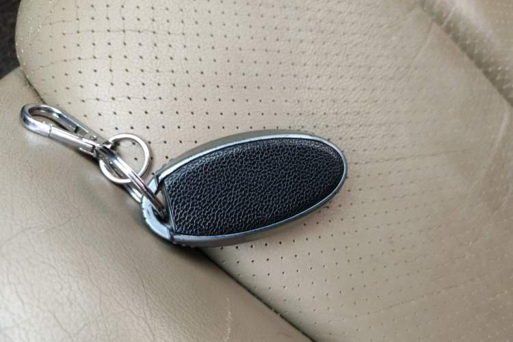 Used Nissan Sylphy 2012 Classic 1.6 XL Automatic Luxury Edition Vehicle Key