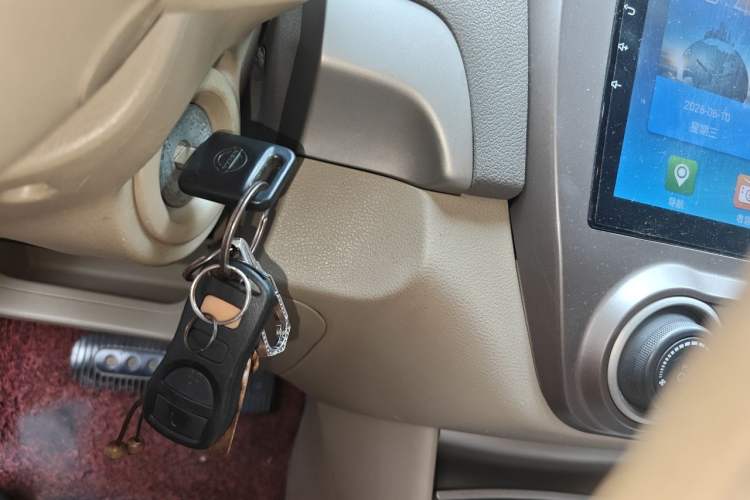 Used Nissan Sylphy 2012 Classic 1.6XE Automatic Comfort Edition Vehicle Key