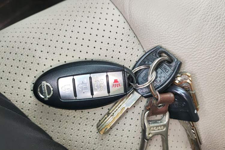 Used Nissan Sylphy 2012 1.8XL CVT Luxury Edition Vehicle Key