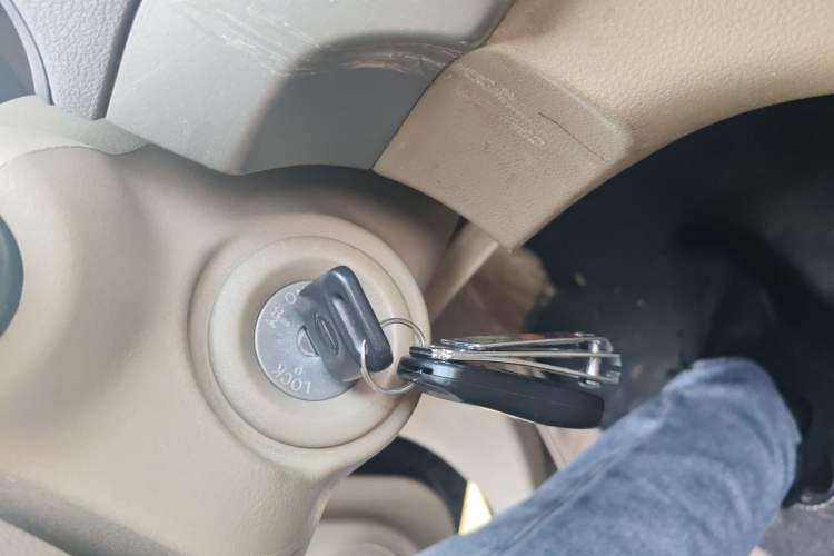 Used Nissan Sylphy 2012 Classic 1.6XE Automatic Comfort Edition Vehicle Key