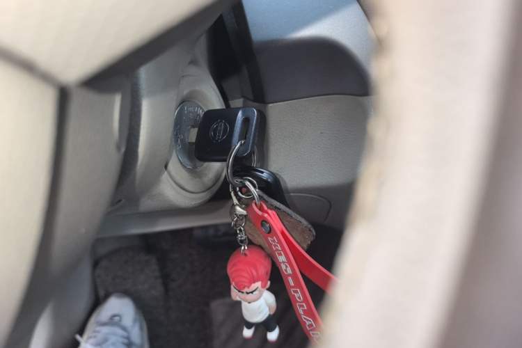 Used Nissan Sylphy 2012 Classic 1.6XE Automatic Comfort Edition Vehicle Key