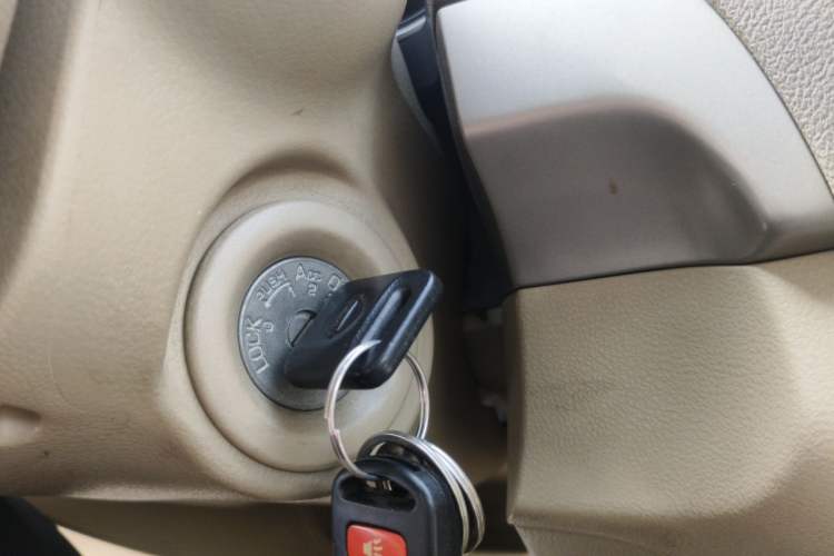 Used Nissan Sylphy 2012 Classic 1.6XE Manual Comfort Edition Vehicle Key