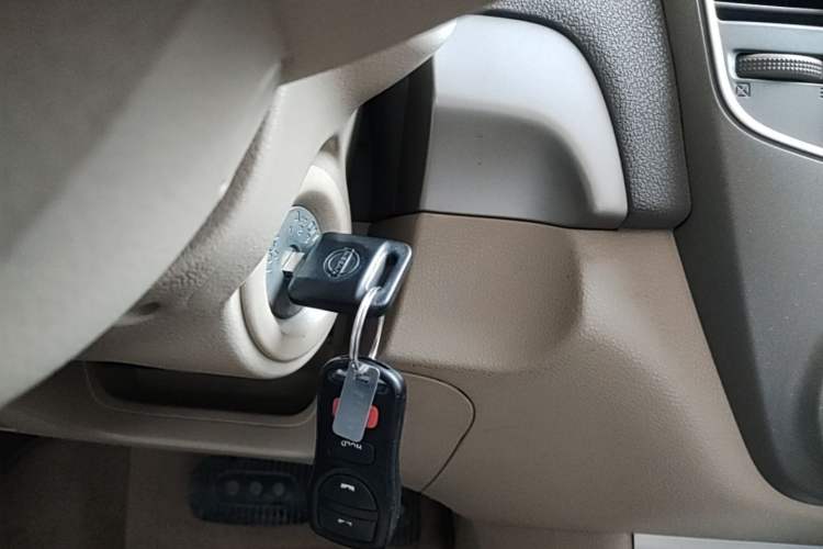 Used Nissan Sylphy 2012 Classic 1.6 XL Automatic Luxury Edition Vehicle Key