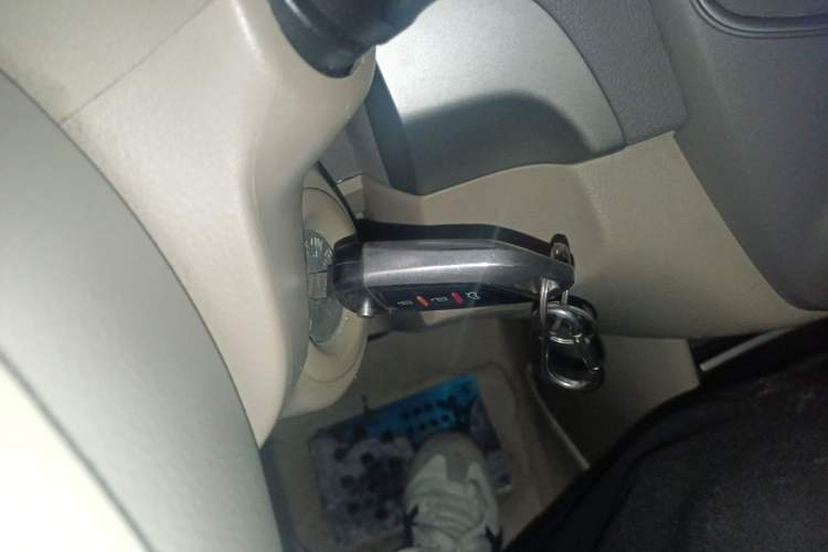 Used Nissan Sylphy 2012 Classic 1.6XE Manual Comfort Edition Vehicle Key