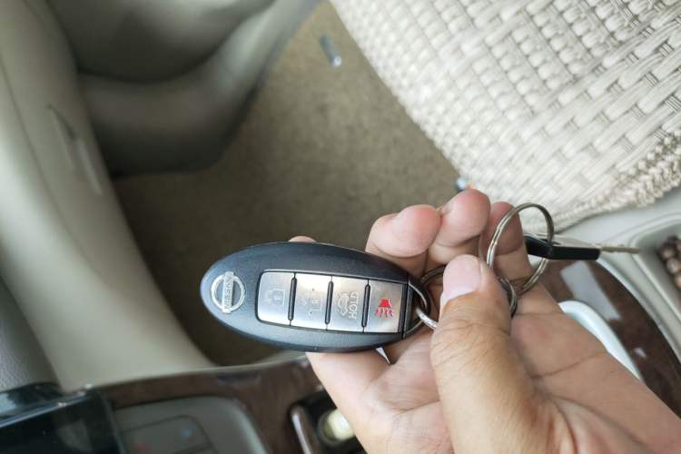 Used Nissan Sylphy 2012 1.8XL CVT Luxury Edition Vehicle Key