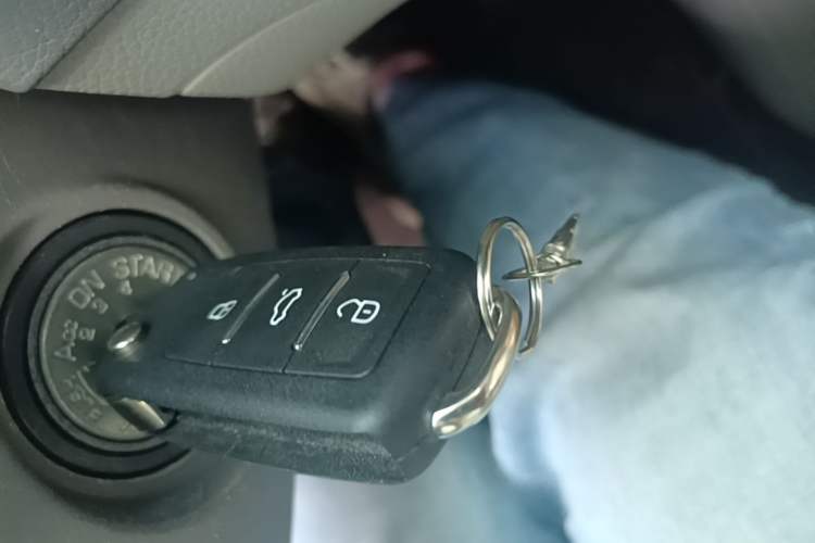 Used Nissan Sylphy 2012 1.6 XL Manual Luxury Edition Vehicle Key