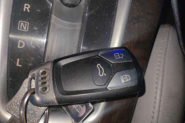 Used Nissan Sylphy 2012 1.8XL CVT Luxury Edition Vehicle Key