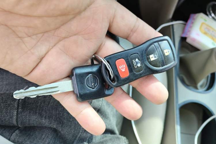 Used Nissan Sylphy 2012 Classic 1.6XL Manual Luxury Edition Vehicle Key
