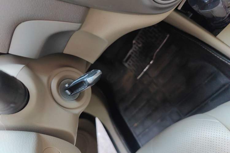 Used Nissan Sylphy 2012 Classic 1.6XE Automatic Comfort Edition Vehicle Key