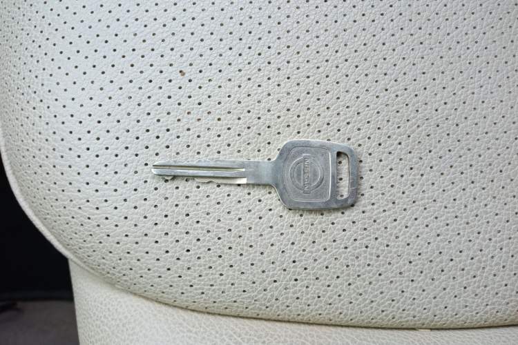 Used Nissan Sylphy 2012 Classic 1.6XE Manual Comfort Edition Vehicle Key