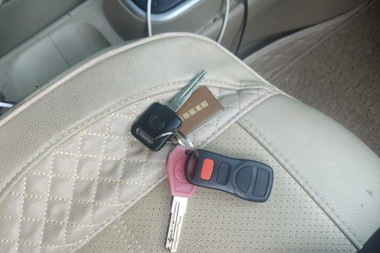 Used Nissan Sylphy 2012 Classic 1.6XE Automatic Comfort Edition Vehicle Key