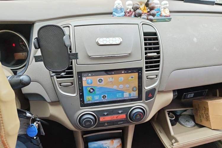 Used Nissan Sylphy 2012 Classic 1.6XE Manual Comfort Edition Audio And AC Panel