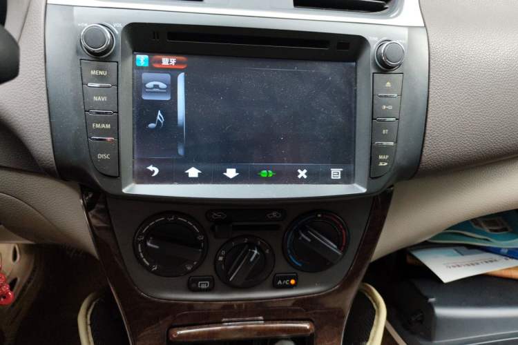 Used Nissan Sylphy 2012 1.6 XL Manual Luxury Edition Audio And AC Panel