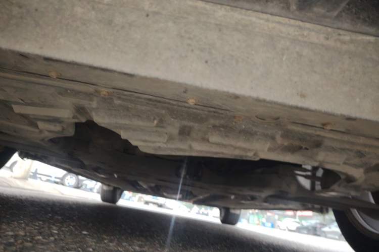 Used Nissan Sylphy 2012 1.6 XL Manual Luxury Edition Chassis Front