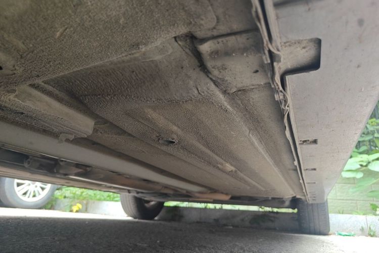 Used Nissan Sylphy 2012 Classic 1.6XE Automatic Comfort Edition Chassis Front Left