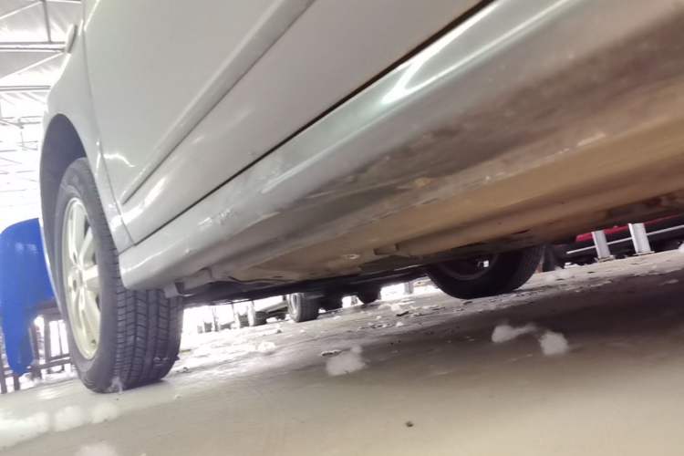 Used Nissan Sylphy 2012 Classic 1.6XE Automatic Comfort Edition Chassis Front Left
