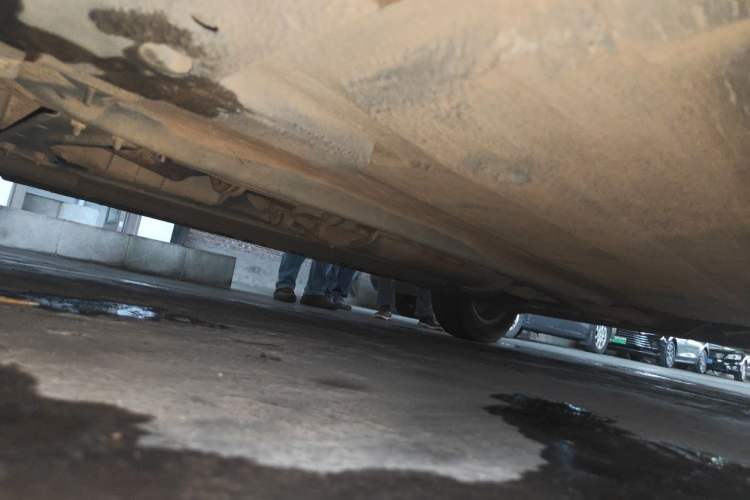 Used Nissan Sylphy 2012 Classic 1.6XE Manual Comfort Edition Chassis Front Left