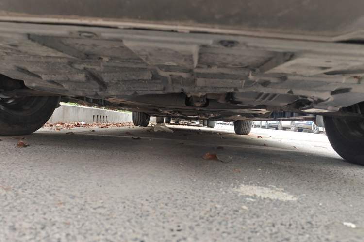 Used Nissan Sylphy 2012 Classic 1.6XE Automatic Comfort Edition Chassis Front