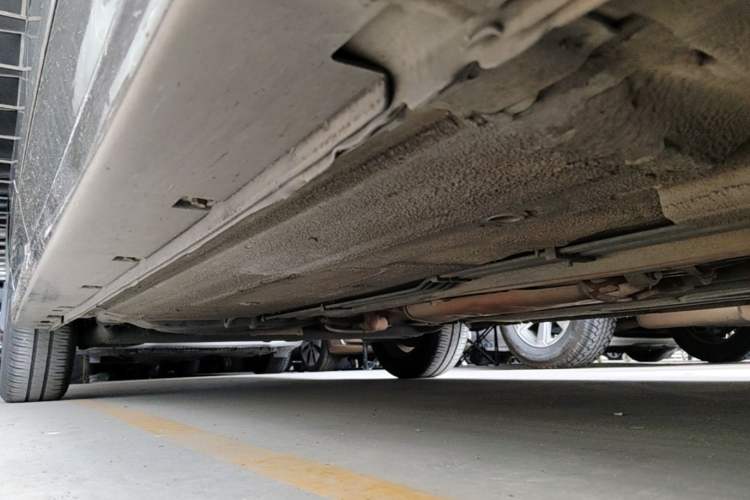 Used Nissan Sylphy 2012 Classic 1.6XE Automatic Comfort Edition Chassis Front Right