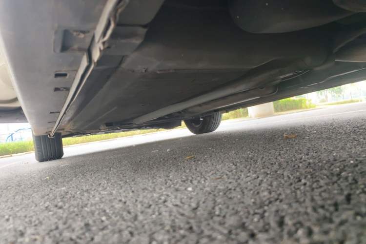 Used Nissan Sylphy 2012 Classic 1.6XE Manual Comfort Edition Chassis Rear Left