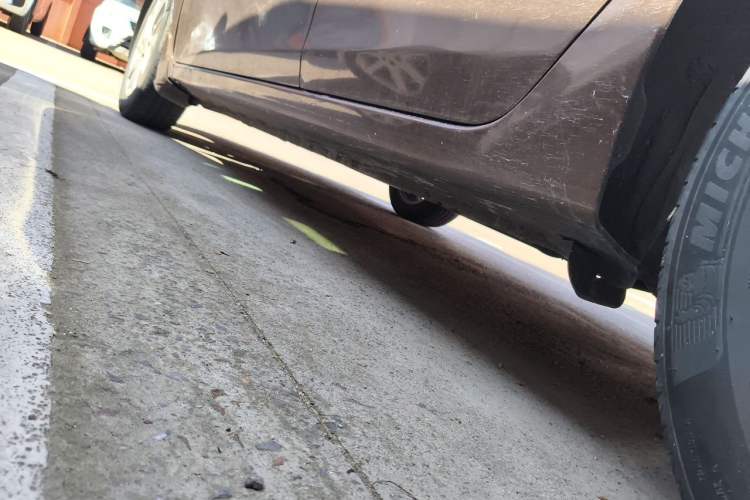 Used Nissan Sylphy 2012 1.6XE Manual Comfort Edition Chassis Rear Left