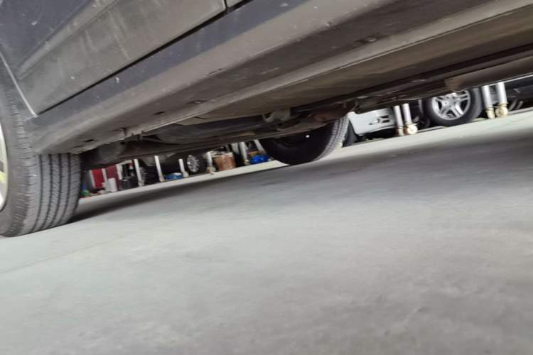 Used Nissan Sylphy 2012 Classic 1.6XE Manual Comfort Edition Chassis Rear Right