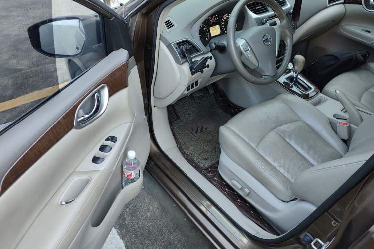 Used Nissan Sylphy 2012 1.6 XL CVT Luxury Edition Driver Seat